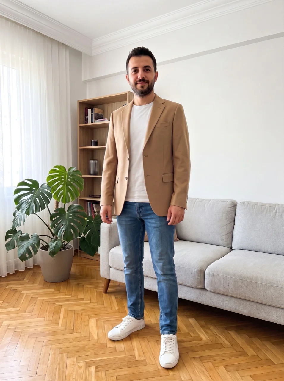 Aynı kare, deve tüyü blazer ile